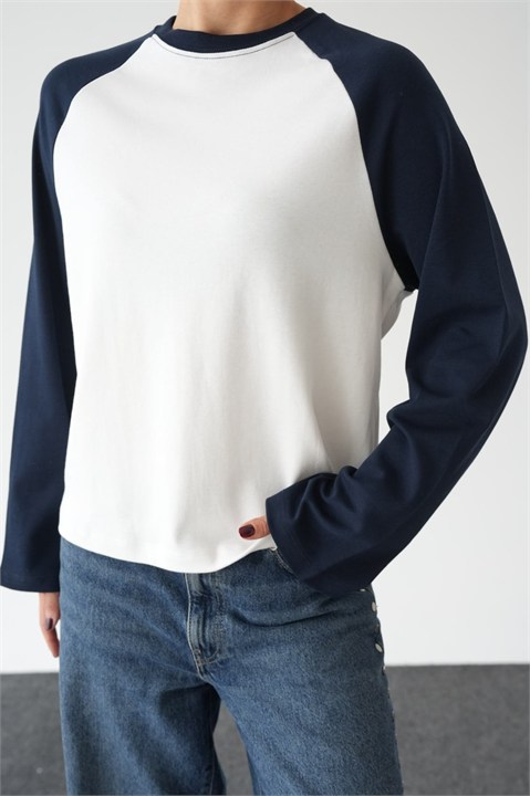 Çift Renk Bisiklet Yaka Uzun Kollu T-shirt QS261006