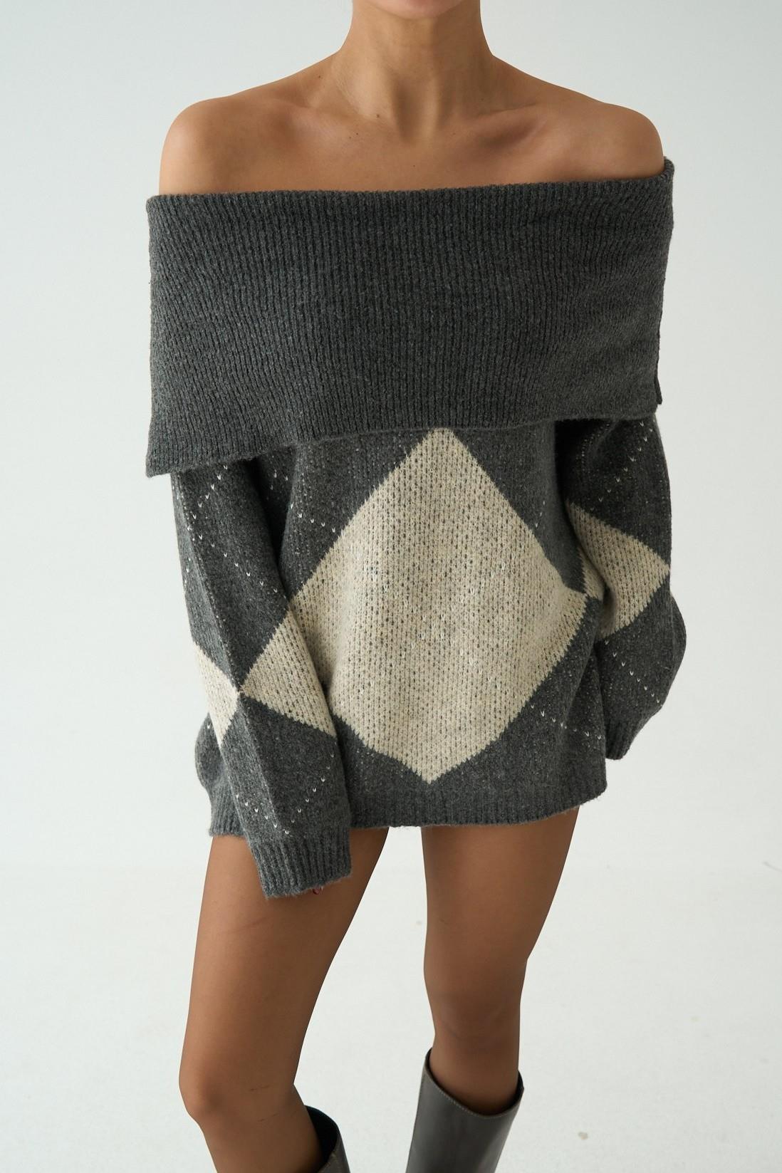 Omzu Açık Baklava Desen Kazak QS251135