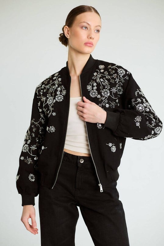 Nakış İşlemeli Pullu Bomber Ceket RB99947