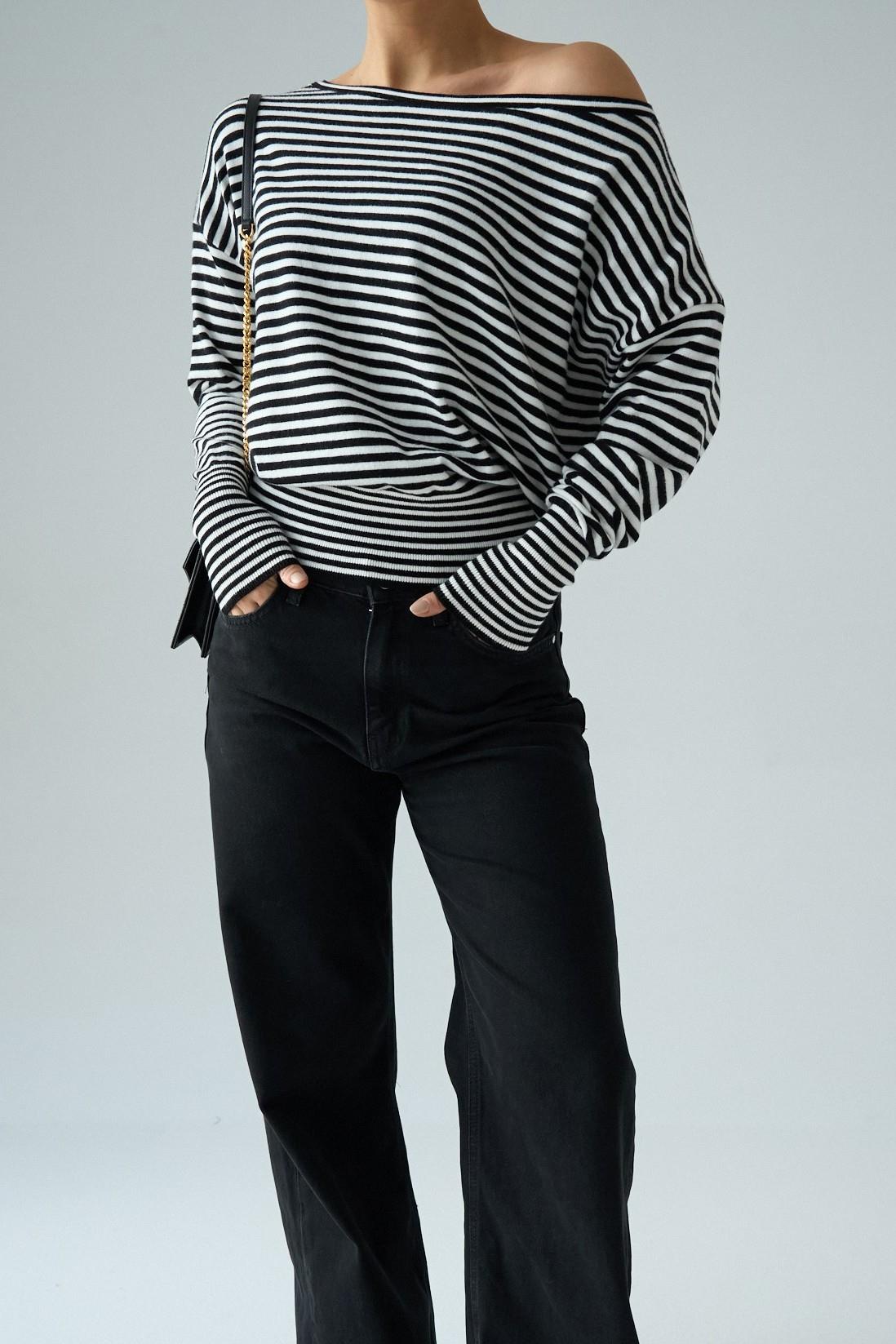 Tek Omzu Açık Beli Lastikli Çizgili Kazak QS251184