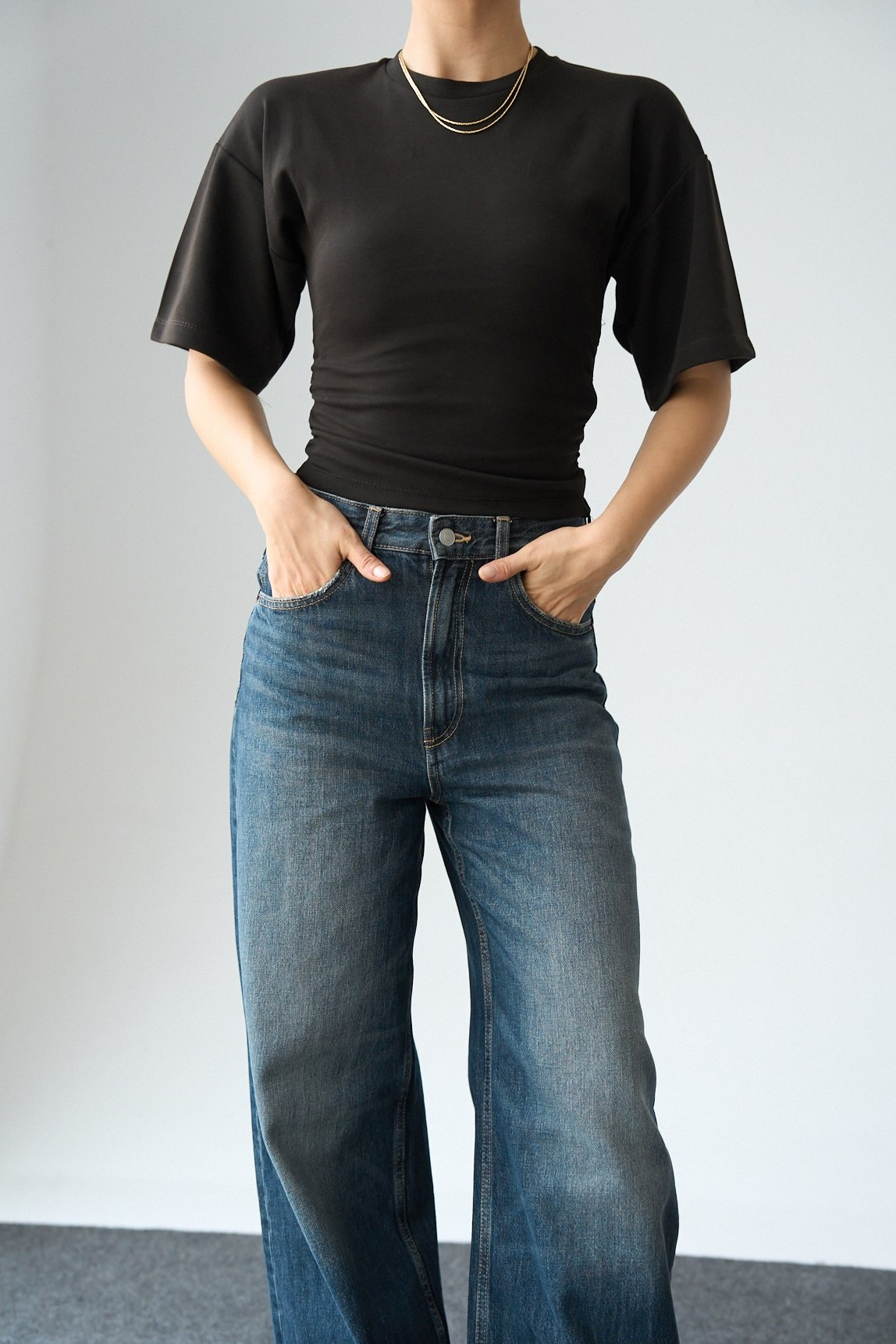 Belden Oturmalı Fermuar Detaylı Yarasa Kol T-shirt QS261003