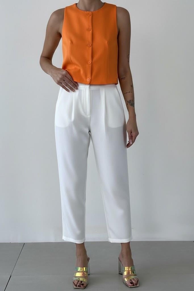 Kolsuz Önü Düğmeli Yelek QZ00005