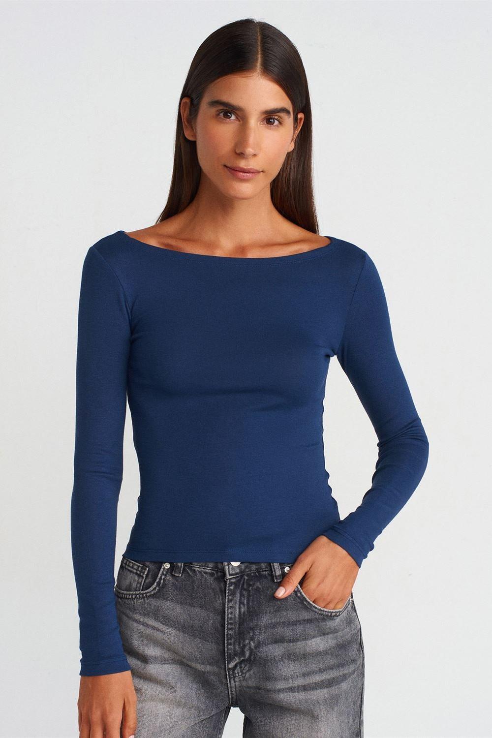 Kayık Yaka Uzun Kollu Top DL31332