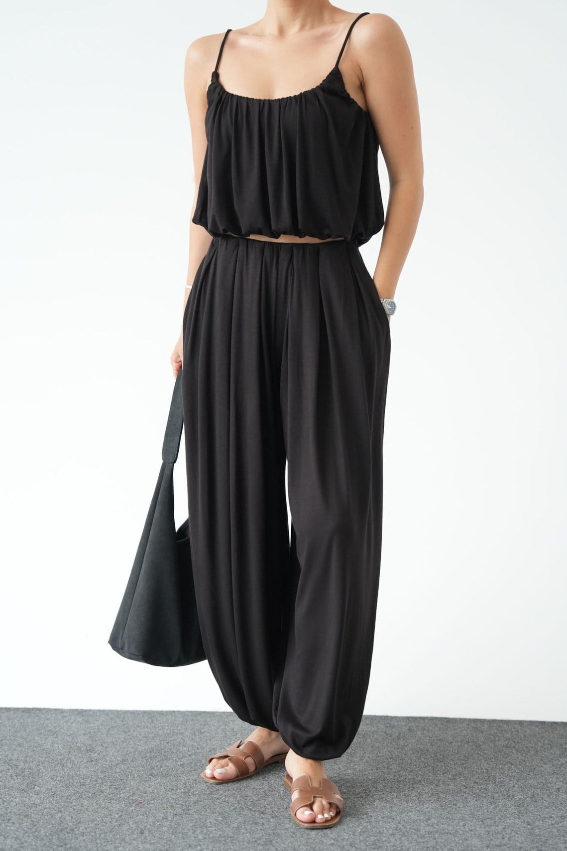 İp Askılı Bluz Şalvar Pantolon Takım QS261140