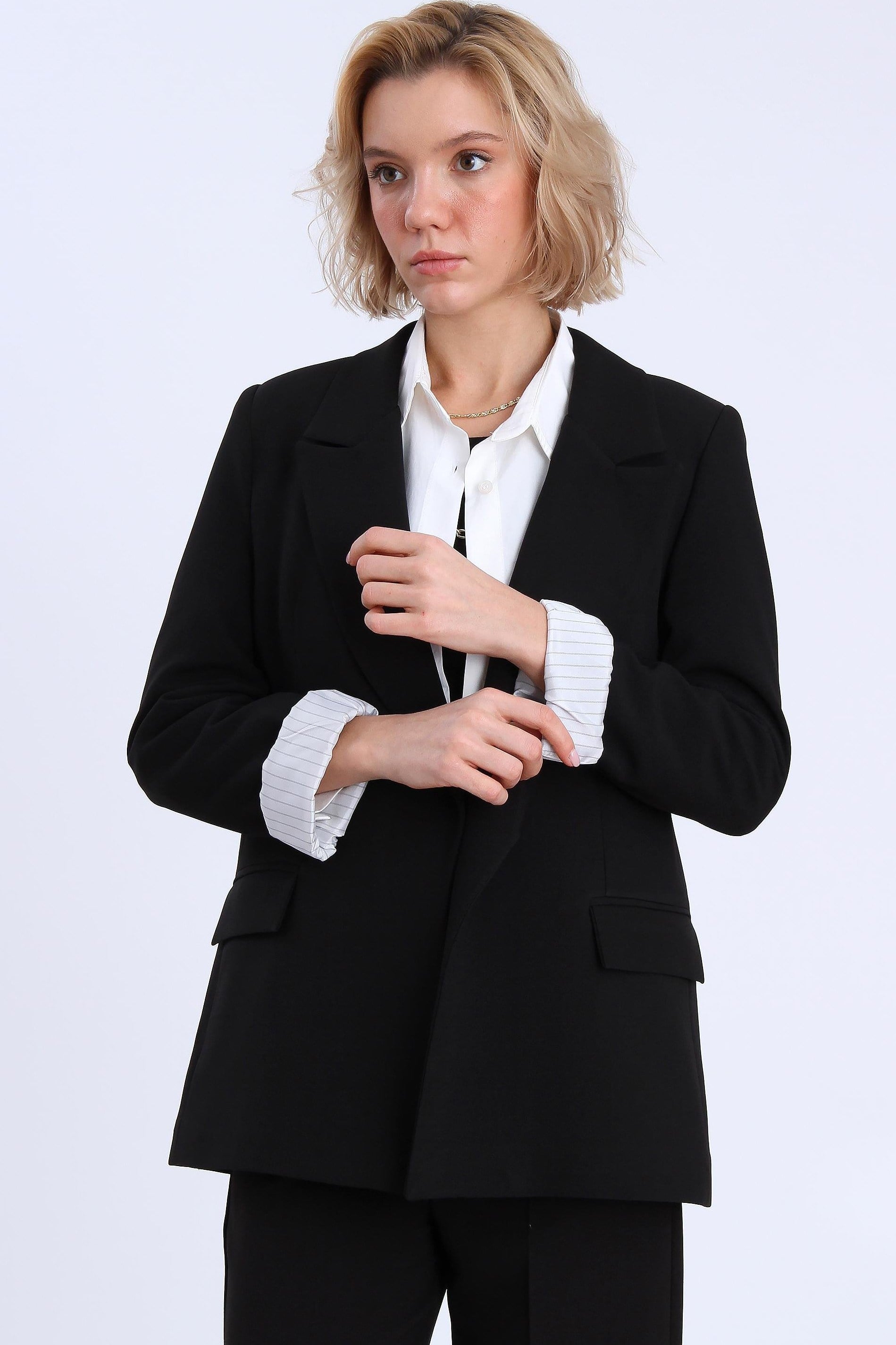 İç Astarı Çizgili Kol Katlamalı Blazer Ceket PR9134
