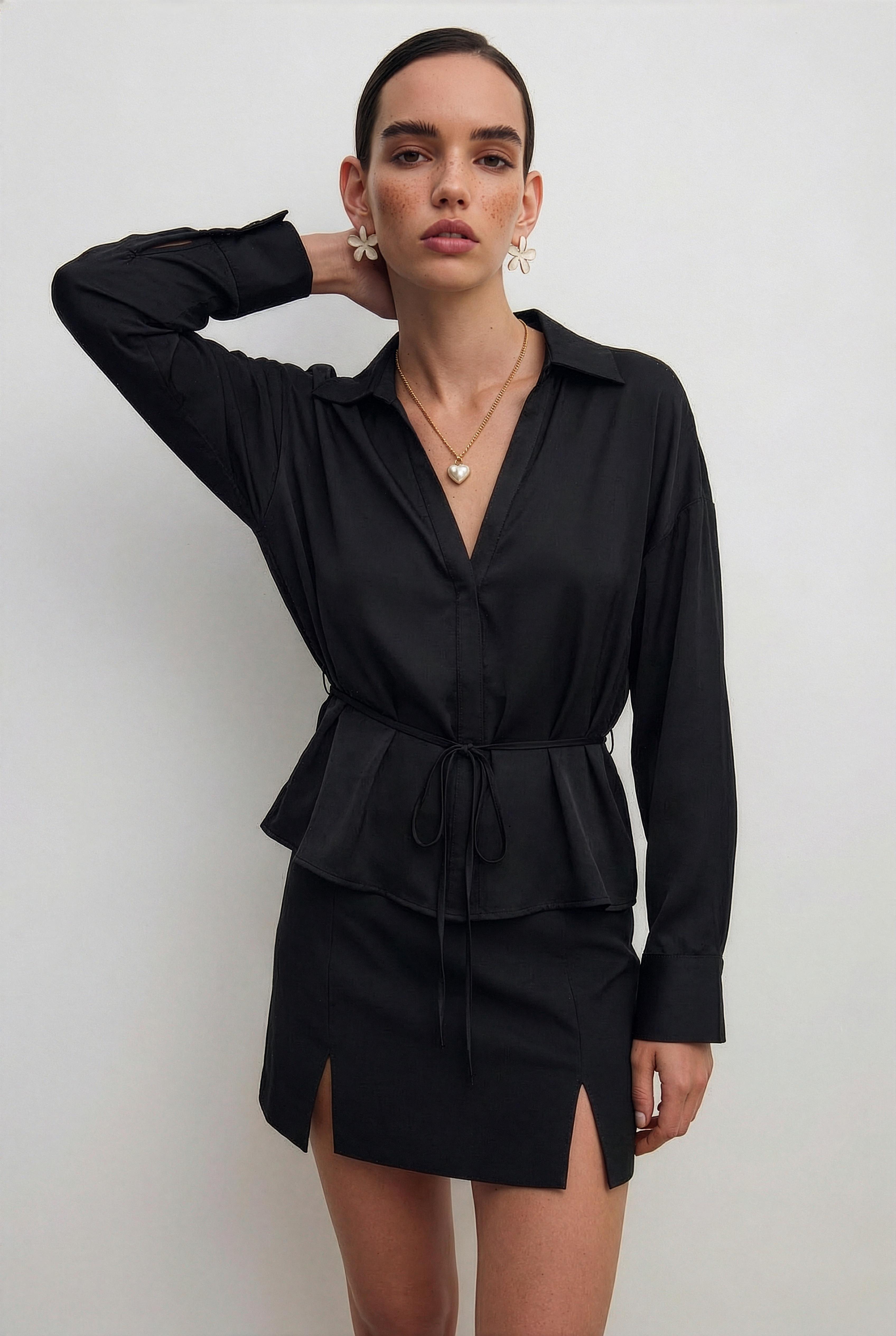 Kolları Düğme Detaylı Saten Gömlek PR5022