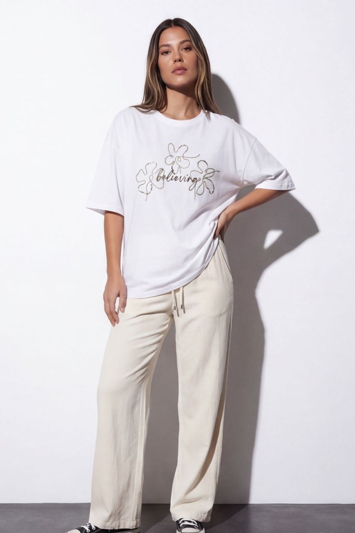 Boncuk İşlemeli T-shirt QZ02190