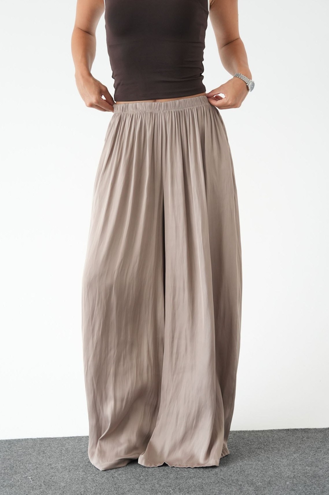 Beli Lastikli Dökümlü Saten Pantolon QS261054