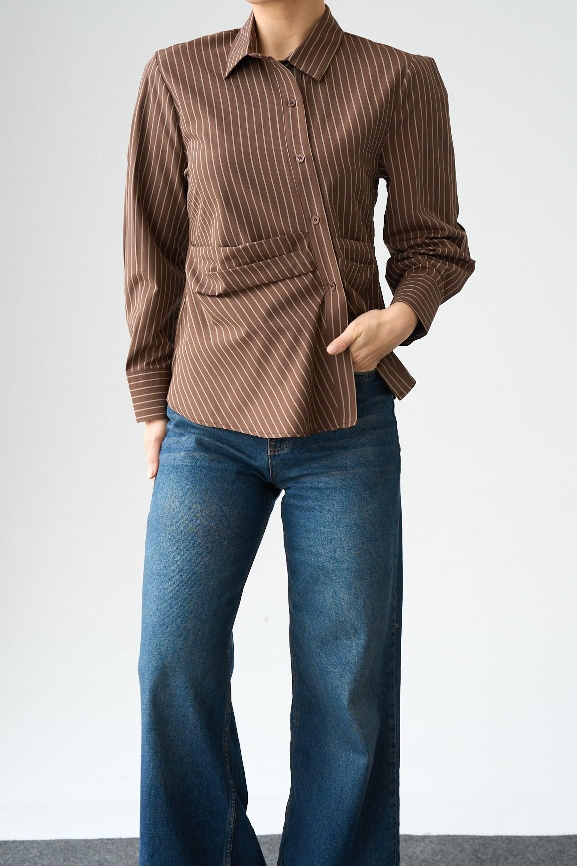 Balon Kol Detaylı Bele Oturan Fitted Gömlek QS261004