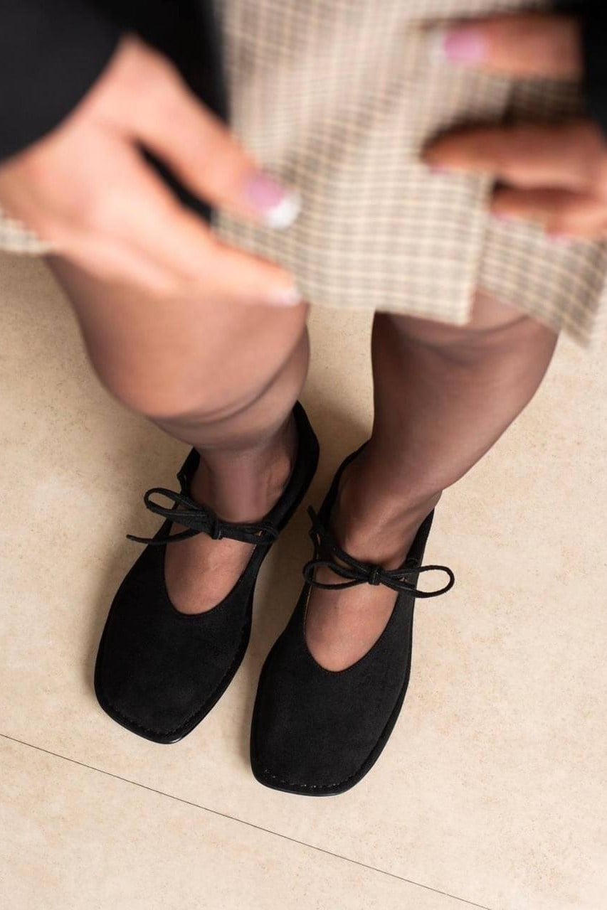 Bağcık Detaylı Babet FECH1