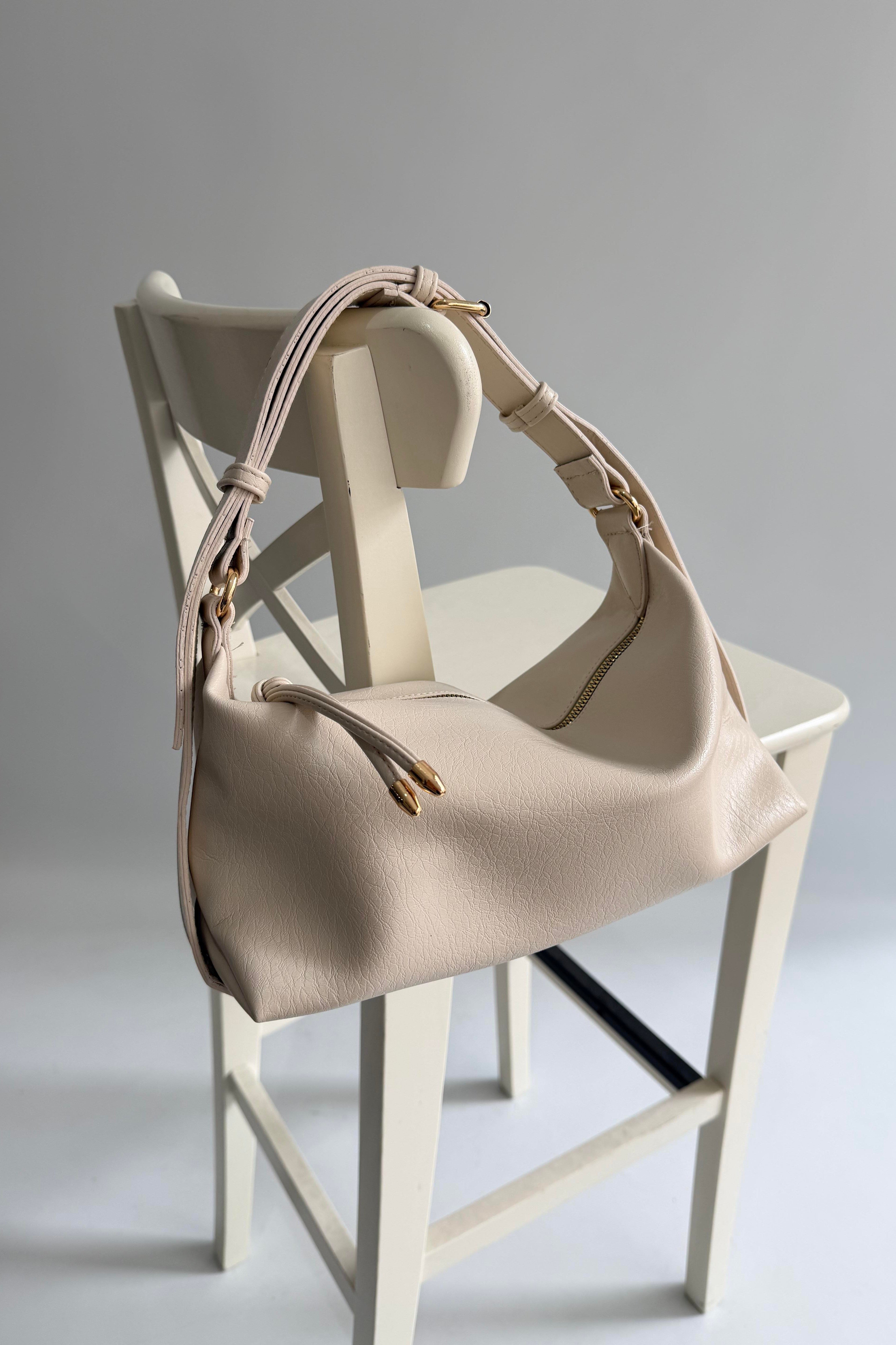 Kemer Askı Detaylı Fermuarı Düğümlü Omuz Çantası SD54142