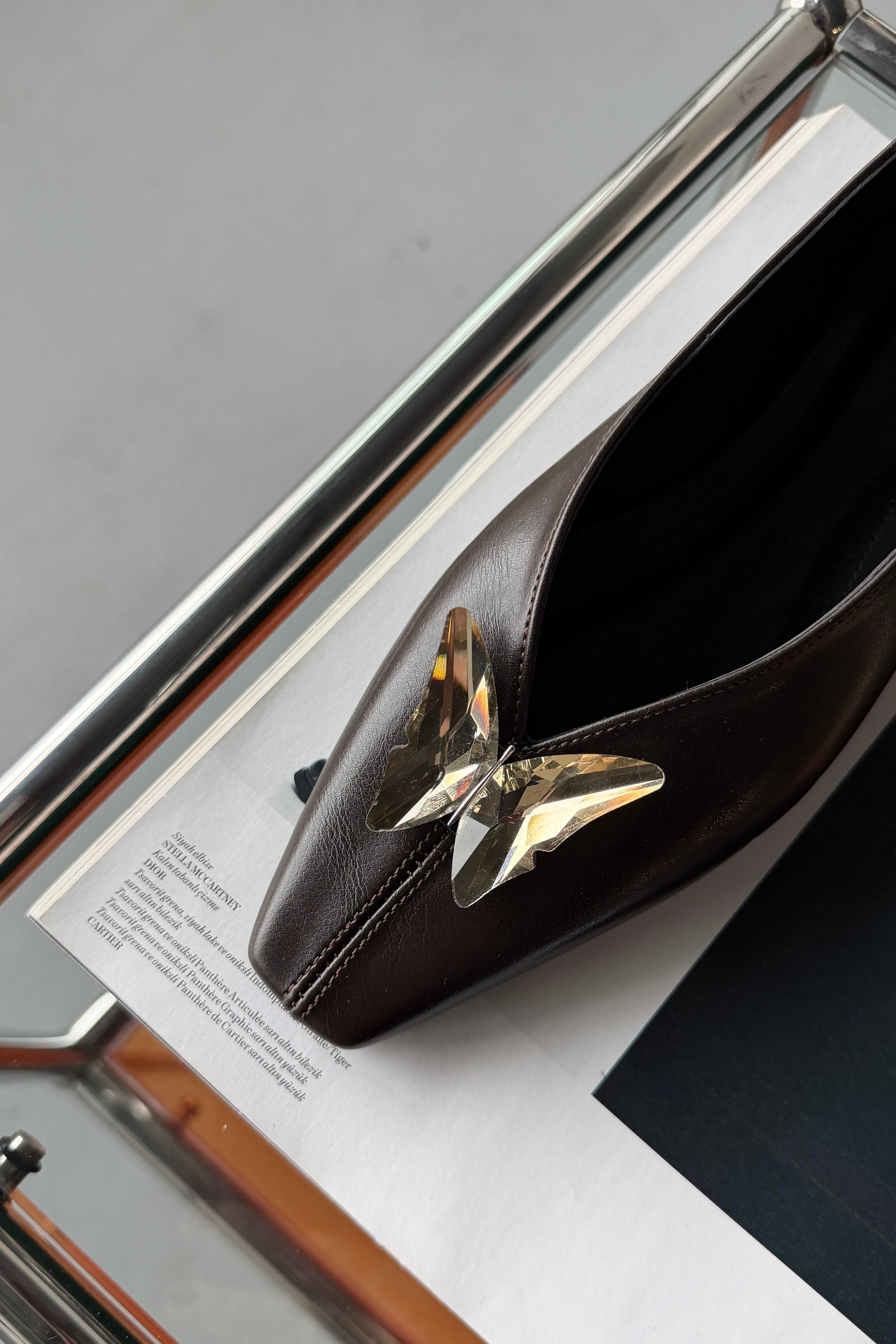 Kelebek Toka Aksesuarlı Babet FE136