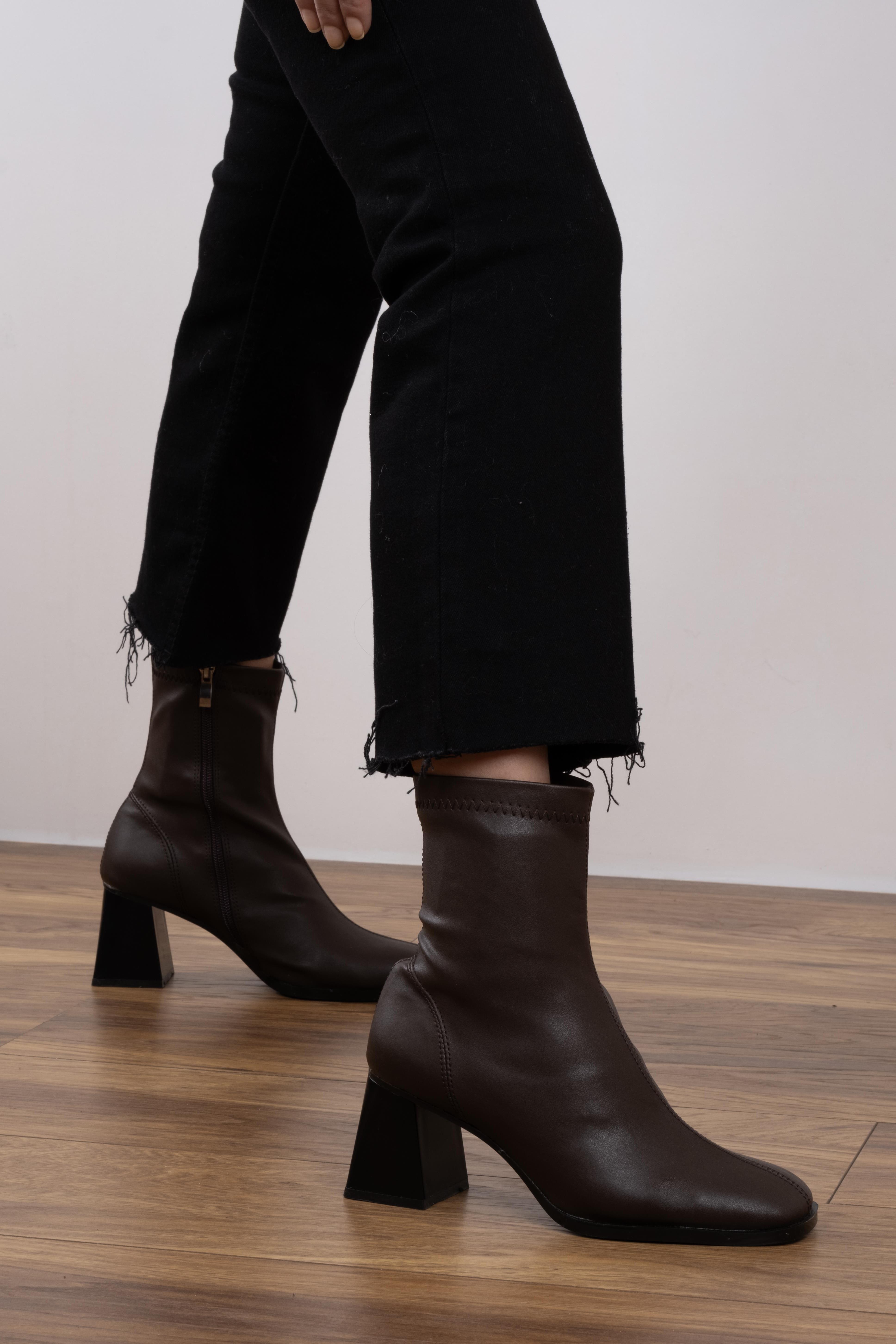 Yandan Fermualı Kalın Topuklu Strecth Bot SGZ95