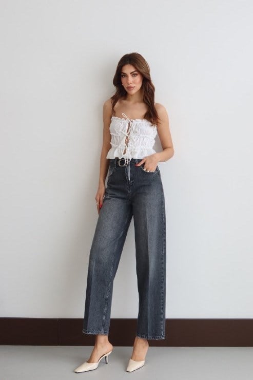 Kemer Detaylı Yüksek Bel Mom Jean LC8273