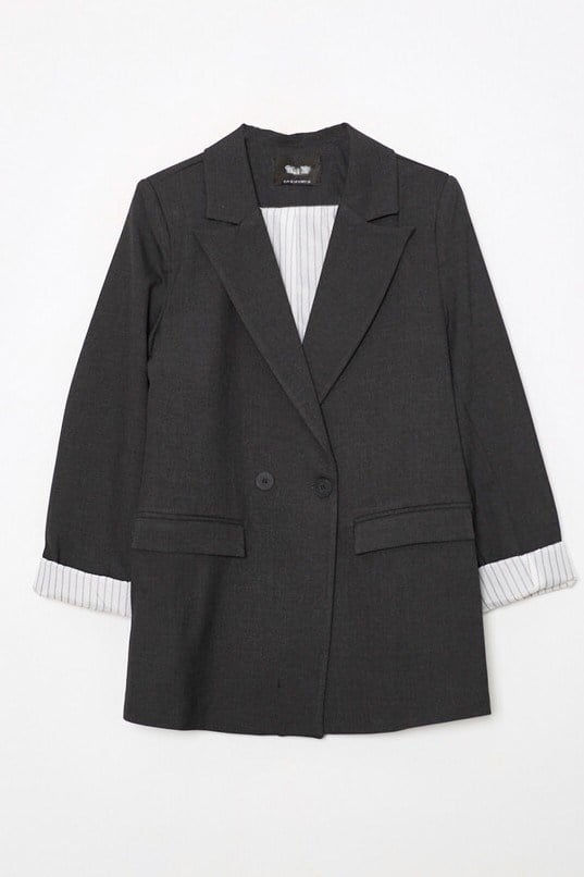 Kapaklı Cepli İç Astarı İnce Çizgili Blazer Ceket RB88644