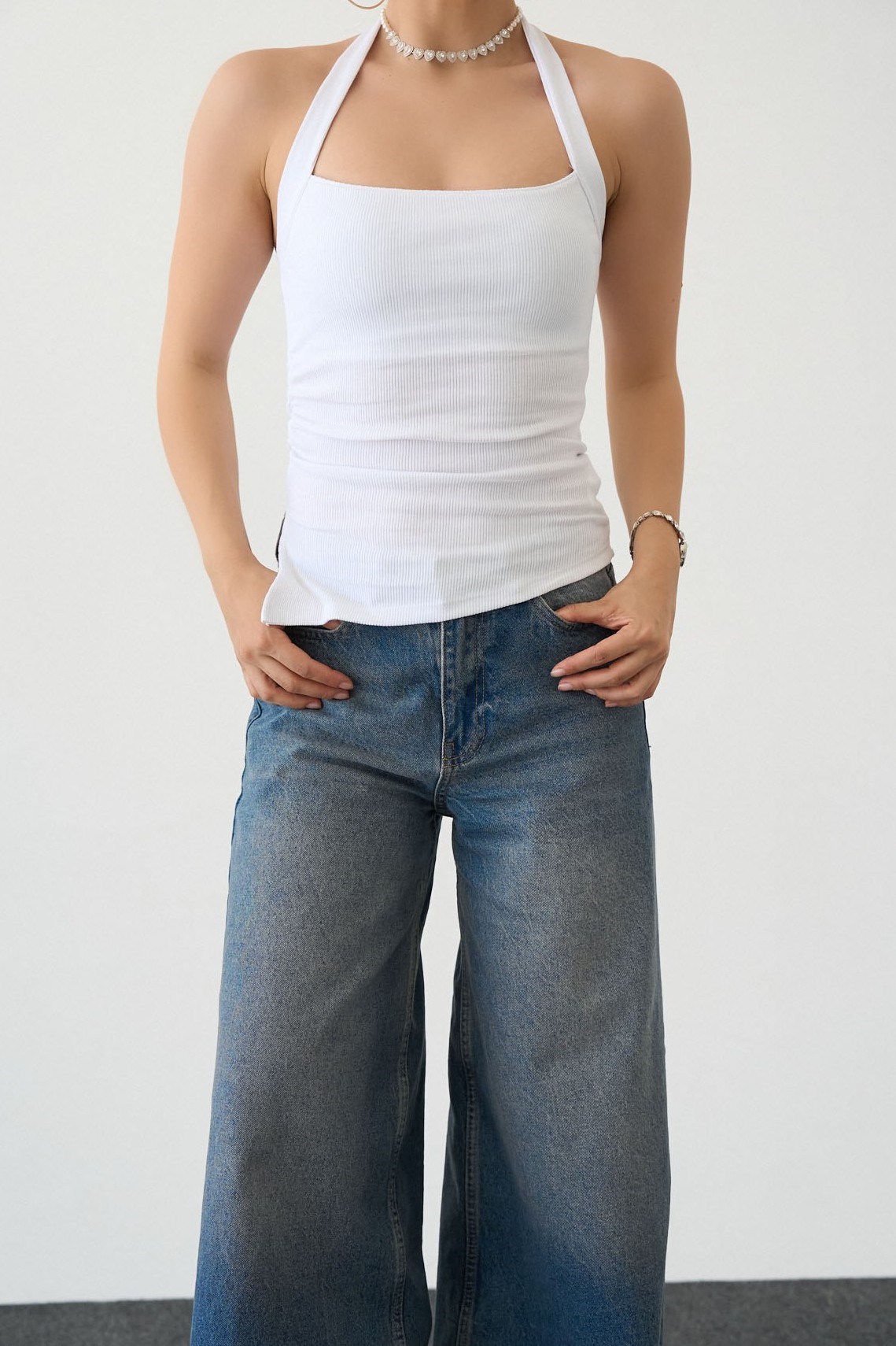 Halter Yaka Yandan Yırtmaçlı Fitilli Atlet QS261042