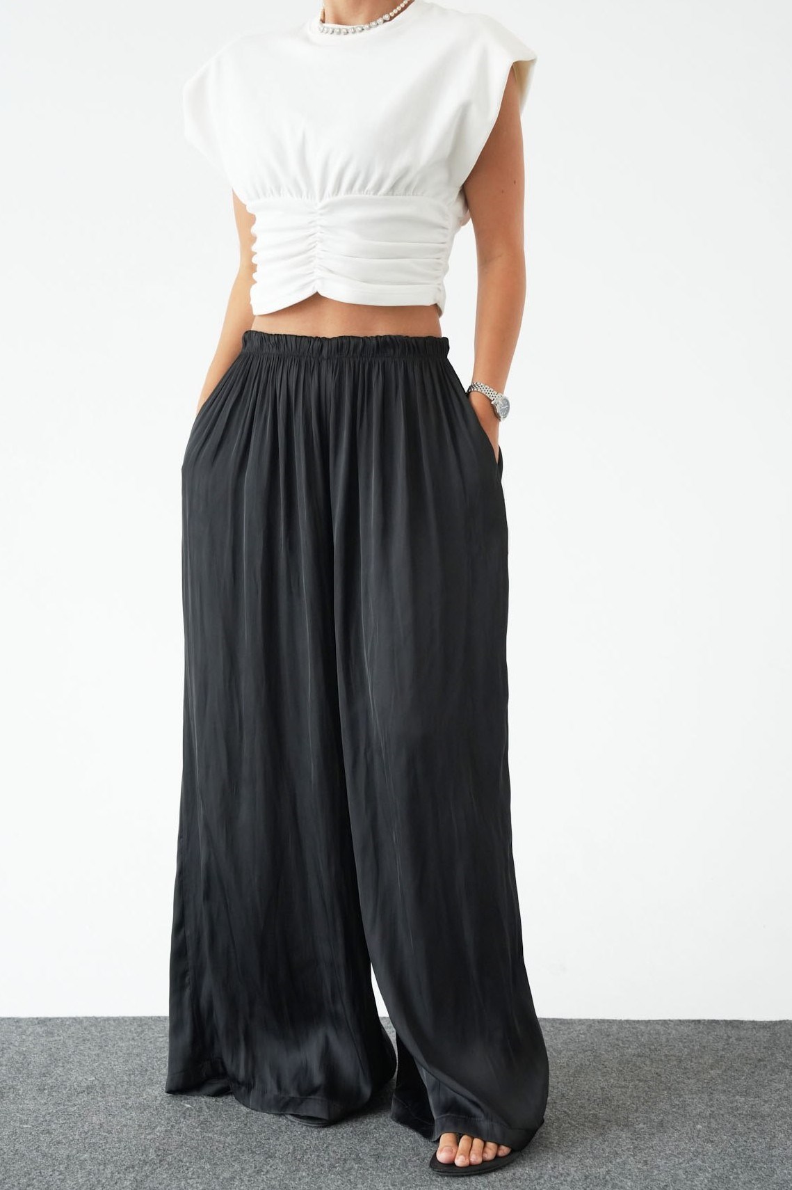 Beli Lastikli Dökümlü Saten Pantolon QS261054