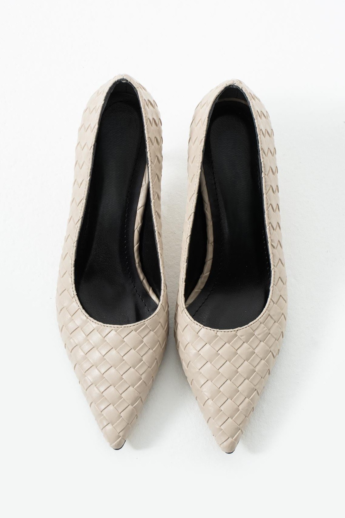 Örgü Desenli Sivri Burun Topuklu Ayakkabı SD8890