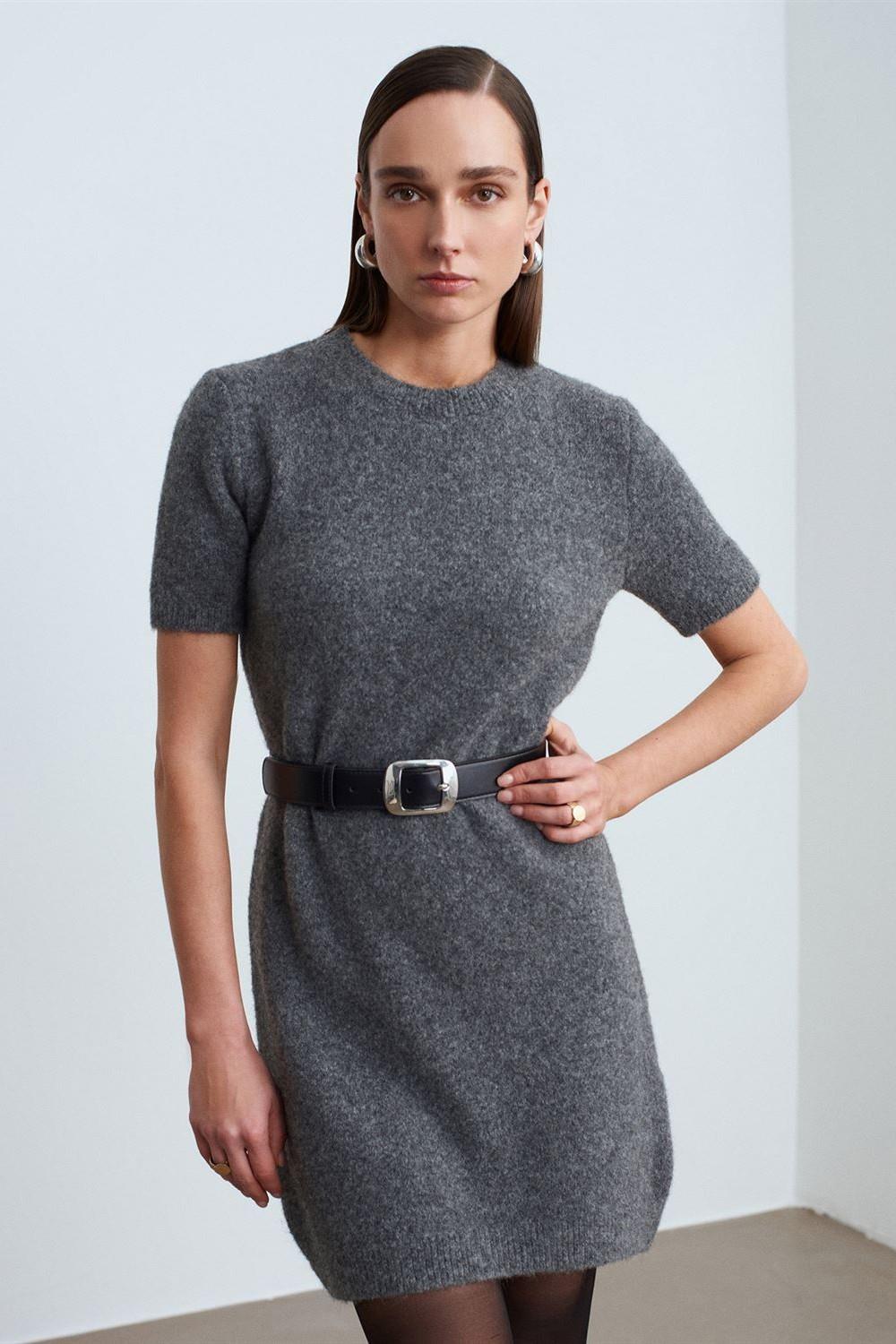 Bisiklet Yaka Yumuşak Dokulu Triko Elbise DL90257