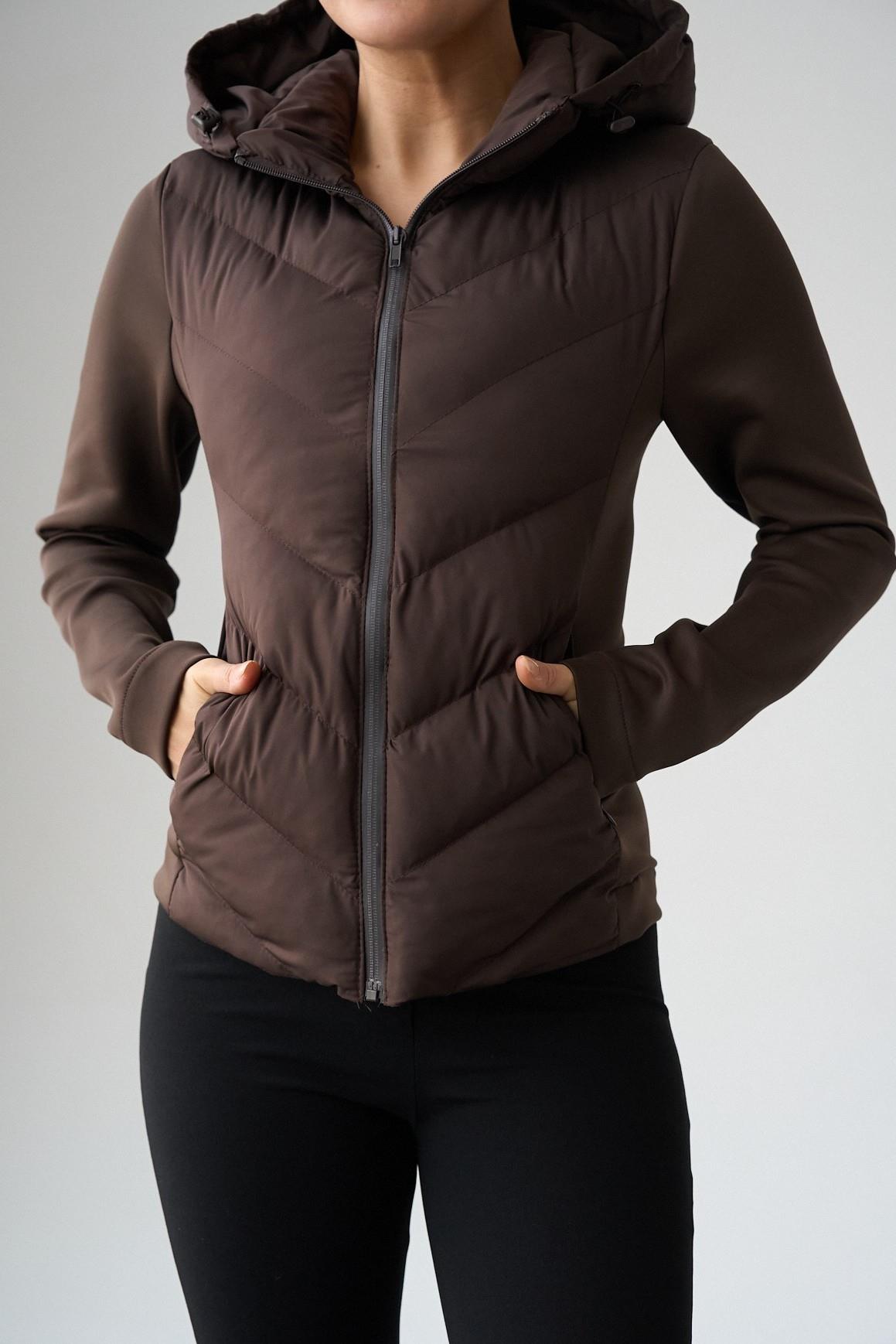 Kontrast Detaylı Kapüşonlu Şişme Mont QS251003