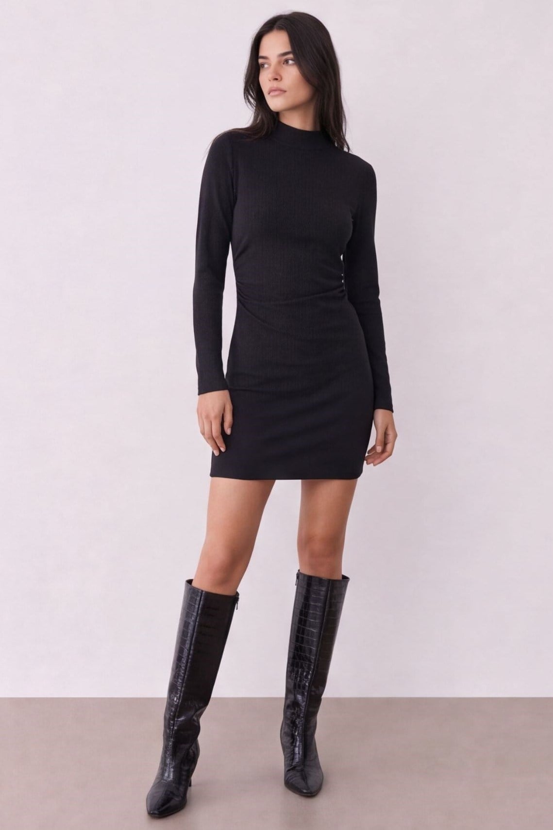 Dik Yaka Uzun Kollu Beli Lastikli Mini Elbise QZ02846