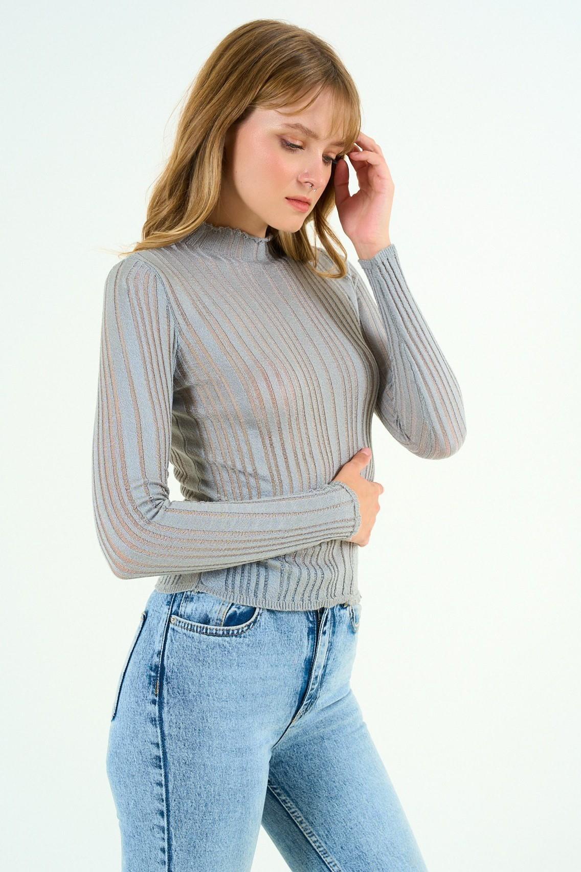 Ajurlu Dik Yaka Bluz QS241030