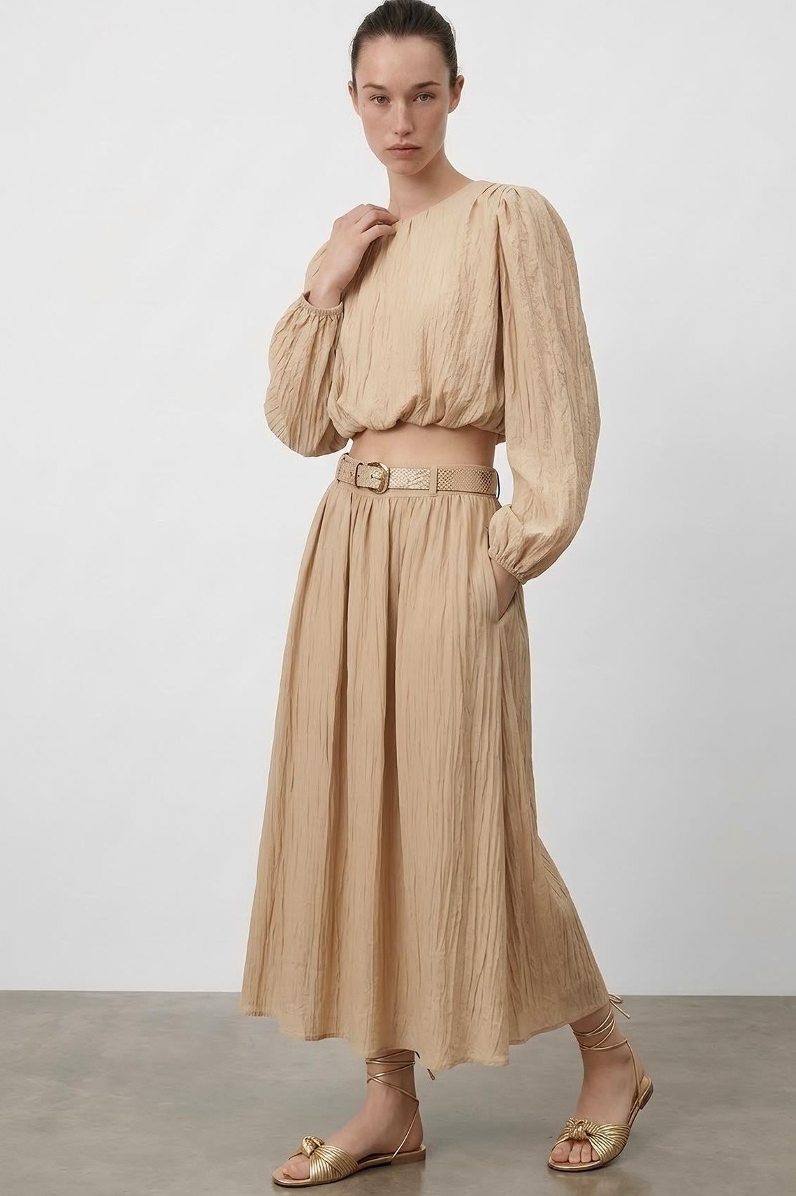 Balon Detaylı Bluz Kemer Detaylı Etek Takım QZ01821