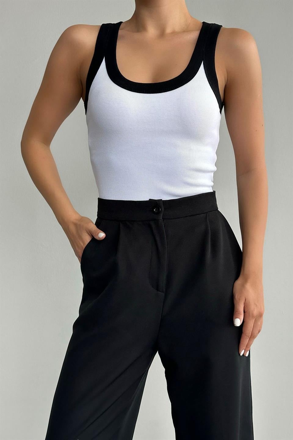 Bisiklet Yaka Fitilli Biyeli Atlet QS231025