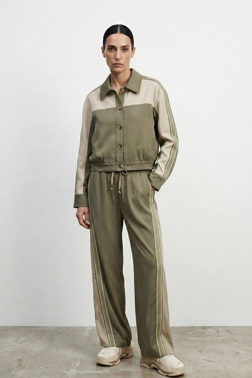 Şerit Detaylı Çift Renk Saten Ceket Pantolon Takım QZ01592