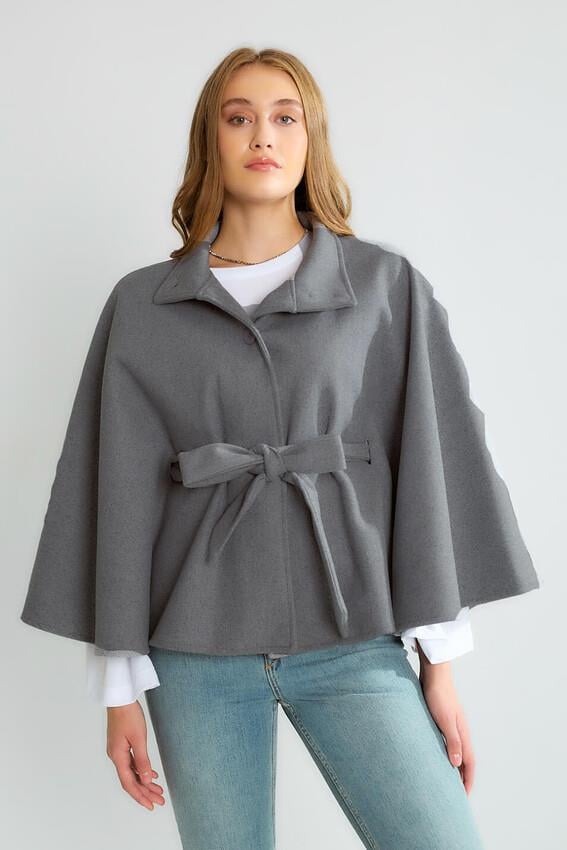 Düğme Detaylı Kuşaklı Panço RB39163