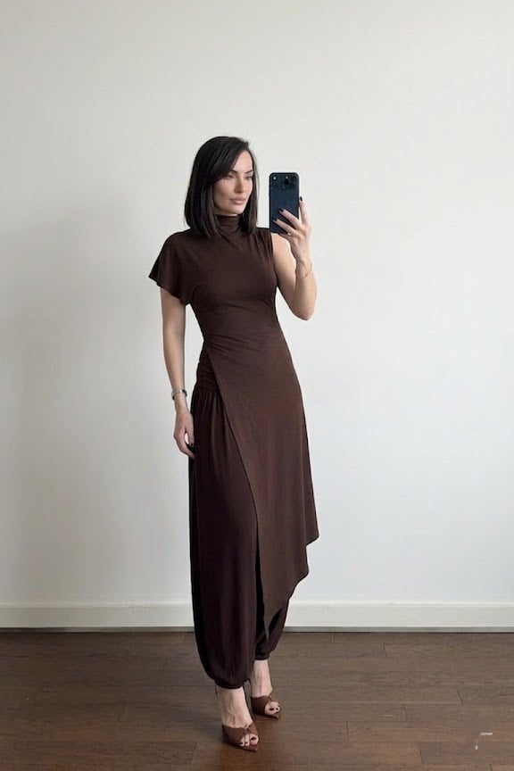 Asimetrik Kesim Balıkçı Yaka Bluz Crop Takım CS2618265