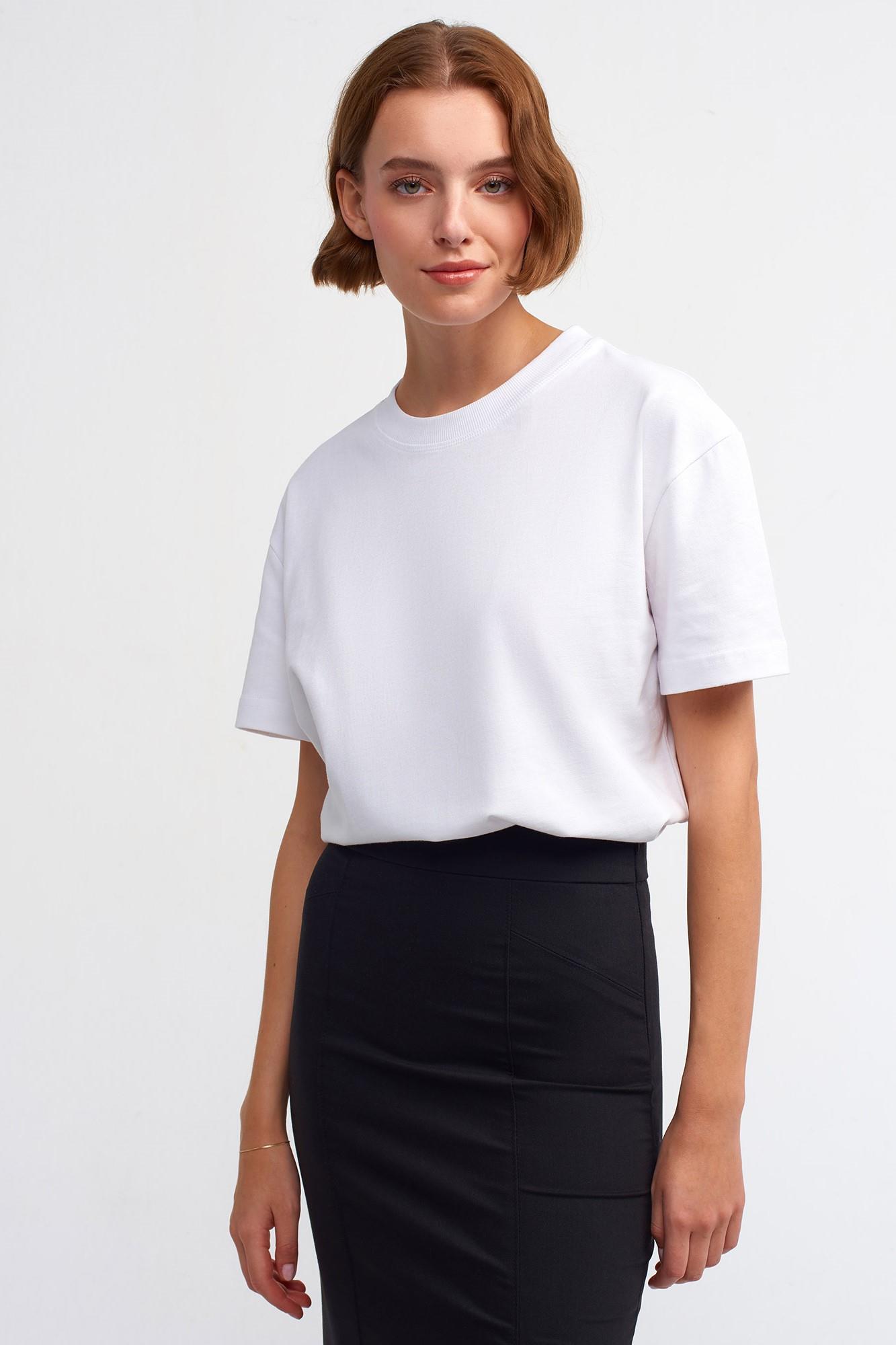 Dekoratif Dikişli Bisiklet Yaka T-shirt DL30312