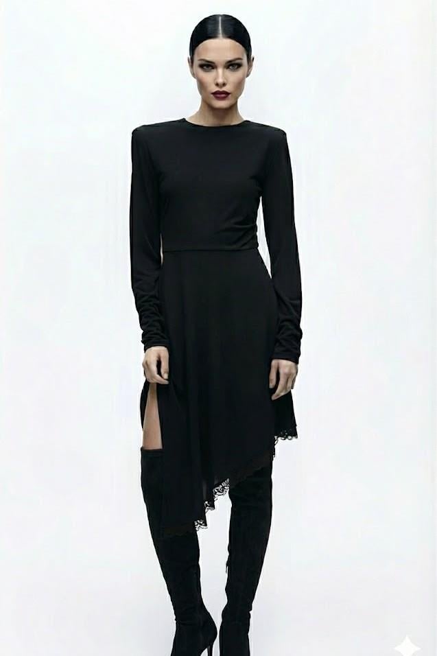 Etek Ucu Dantelli Asimetrik Kesim Vatkalı Elbise MM1289