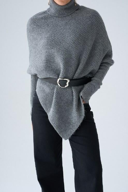 Asimetrik Kesim Boğazlı Triko Kazak QS251190