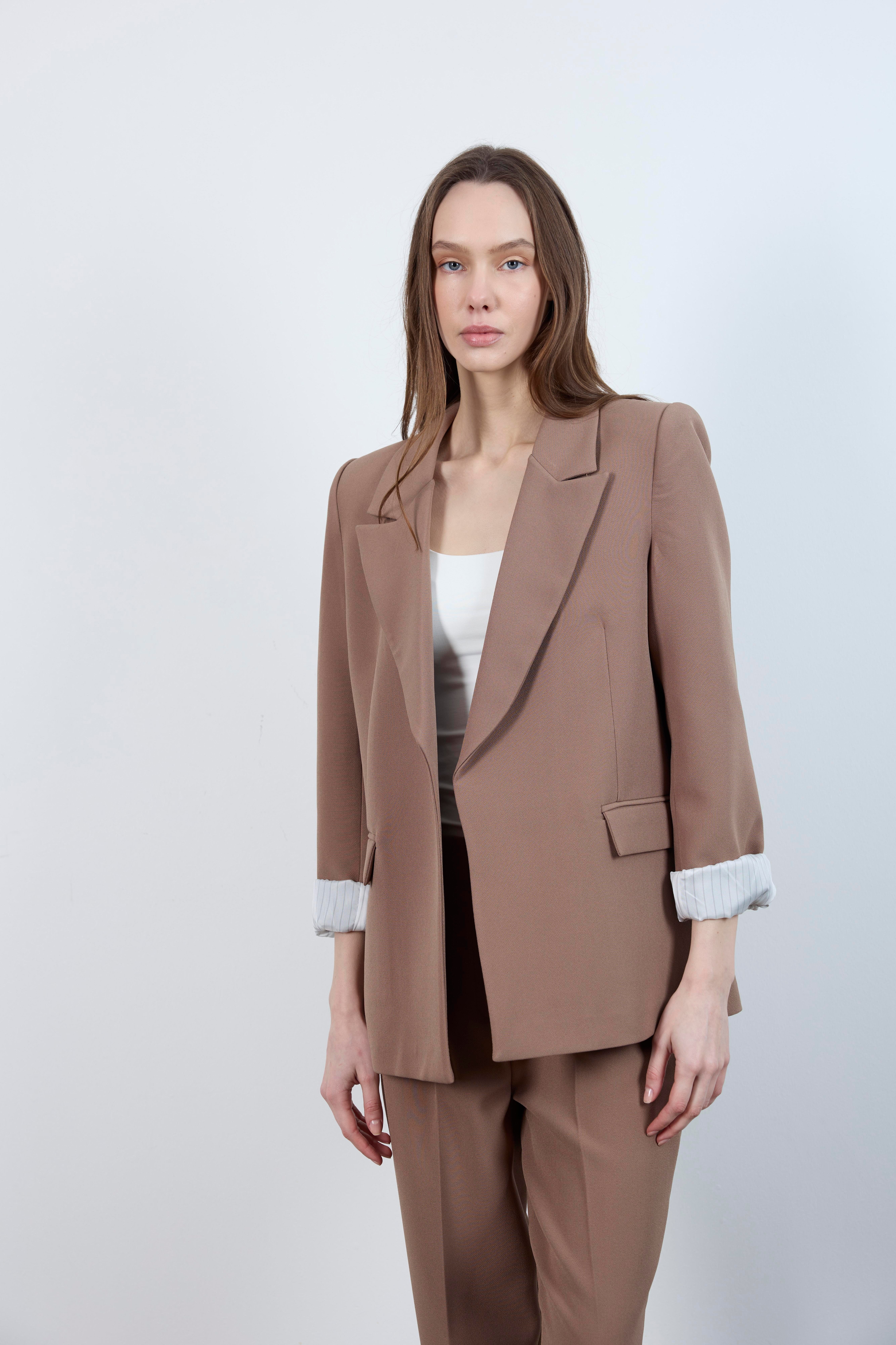 İç Astarı Çizgili Kol Katlamalı Blazer Ceket PR9134