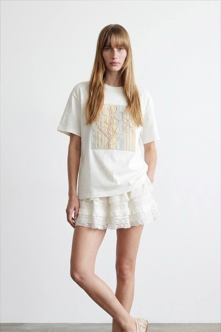 Nakış Detaylı T-shirt QZ02203
