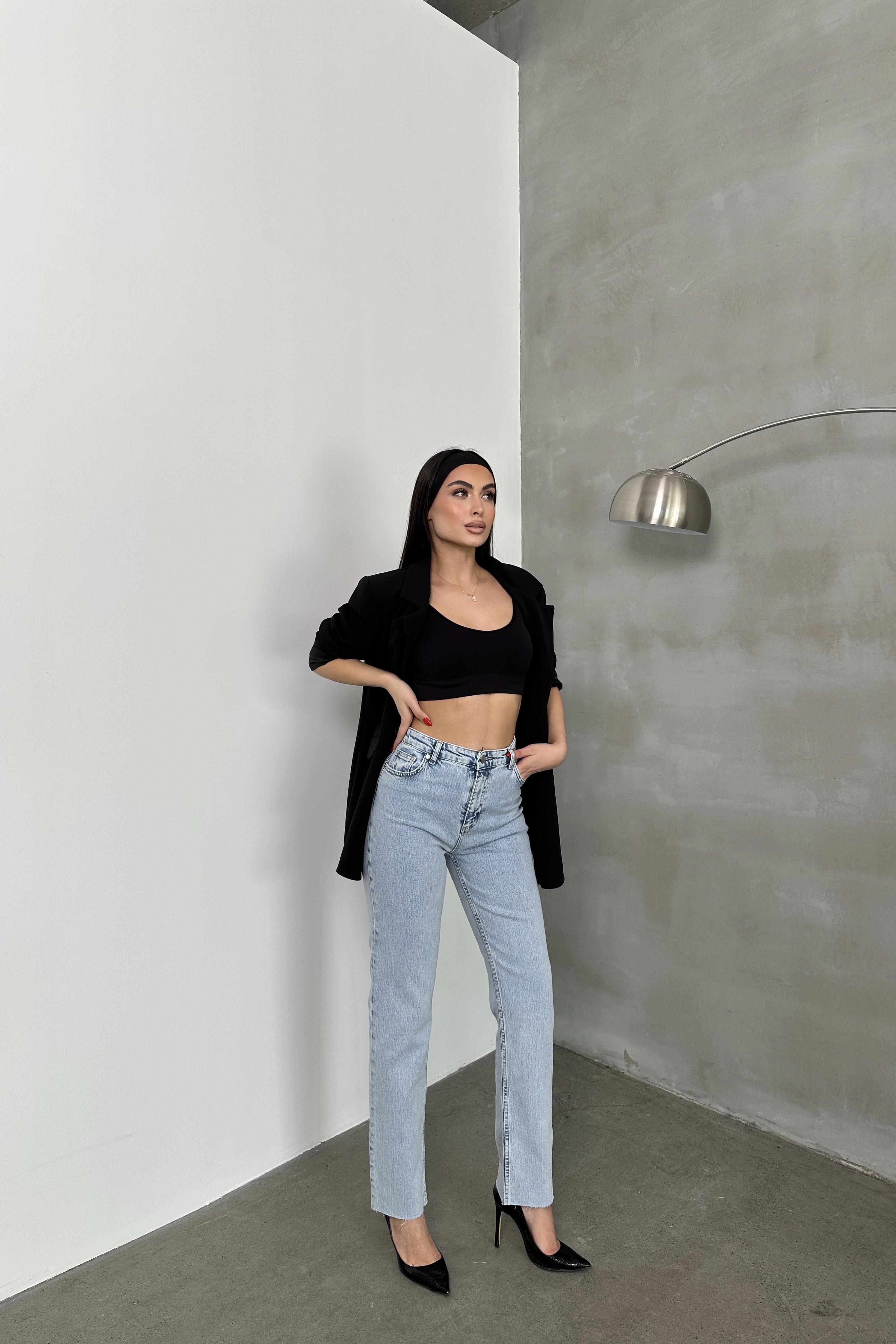 Kesik Paça Straıght Jean LC7977
