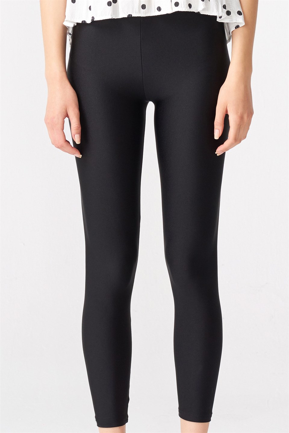 Toparlayıcı Parlak Kumaş Tayt DL4001