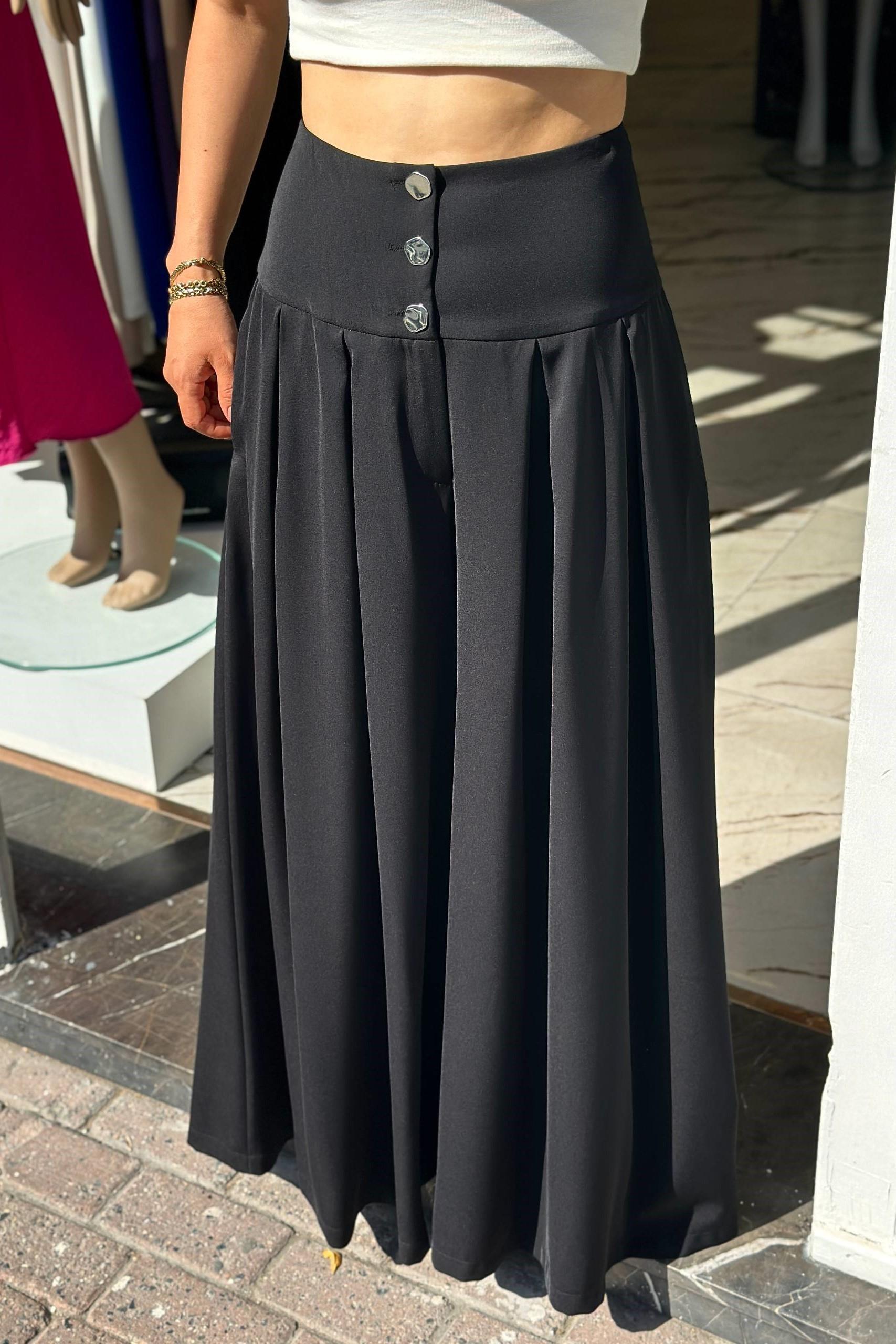 Üç Düğmeli Bol Saten Pantolon MM1152
