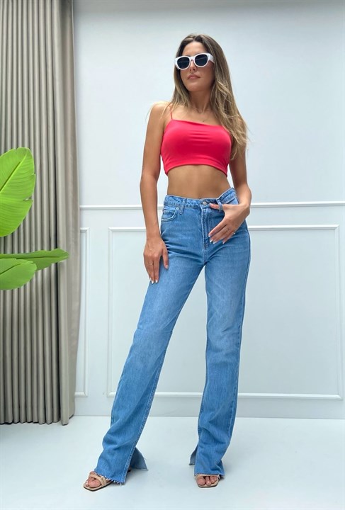 Paçası Kesik Yandan Yırtmaçlı Straıght Jeans JV2594