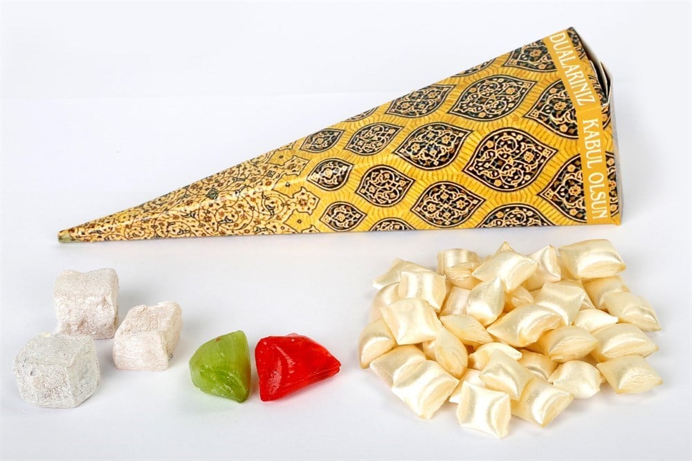 Sarı Çini Motifli Mevlüt Külahı Çifte Kavrulmuş Antep Fıstıklı Lokum