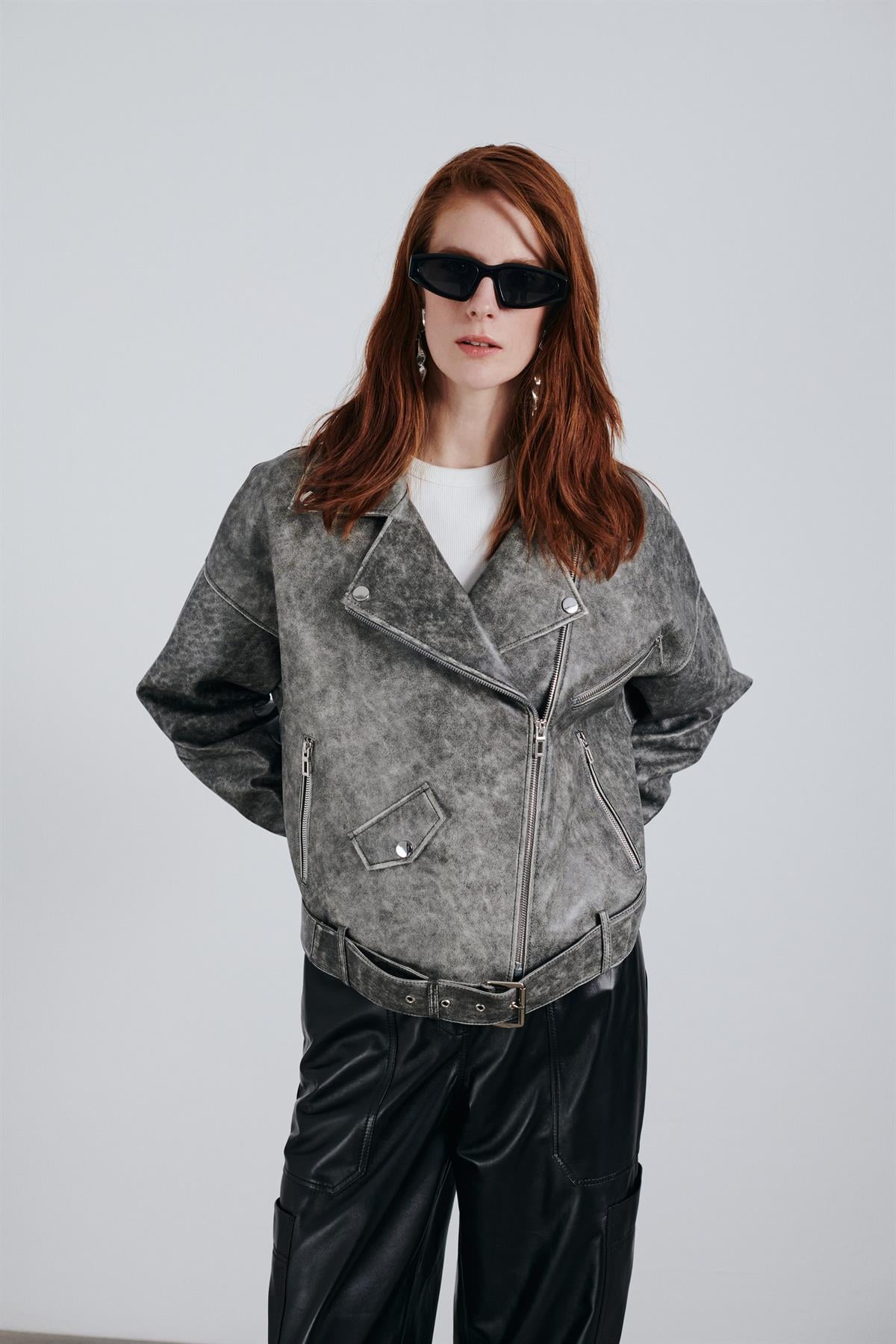 Helen Deri Biker Ceket Antik SiyahHelen Deri Biker Ceket Antik Siyah
