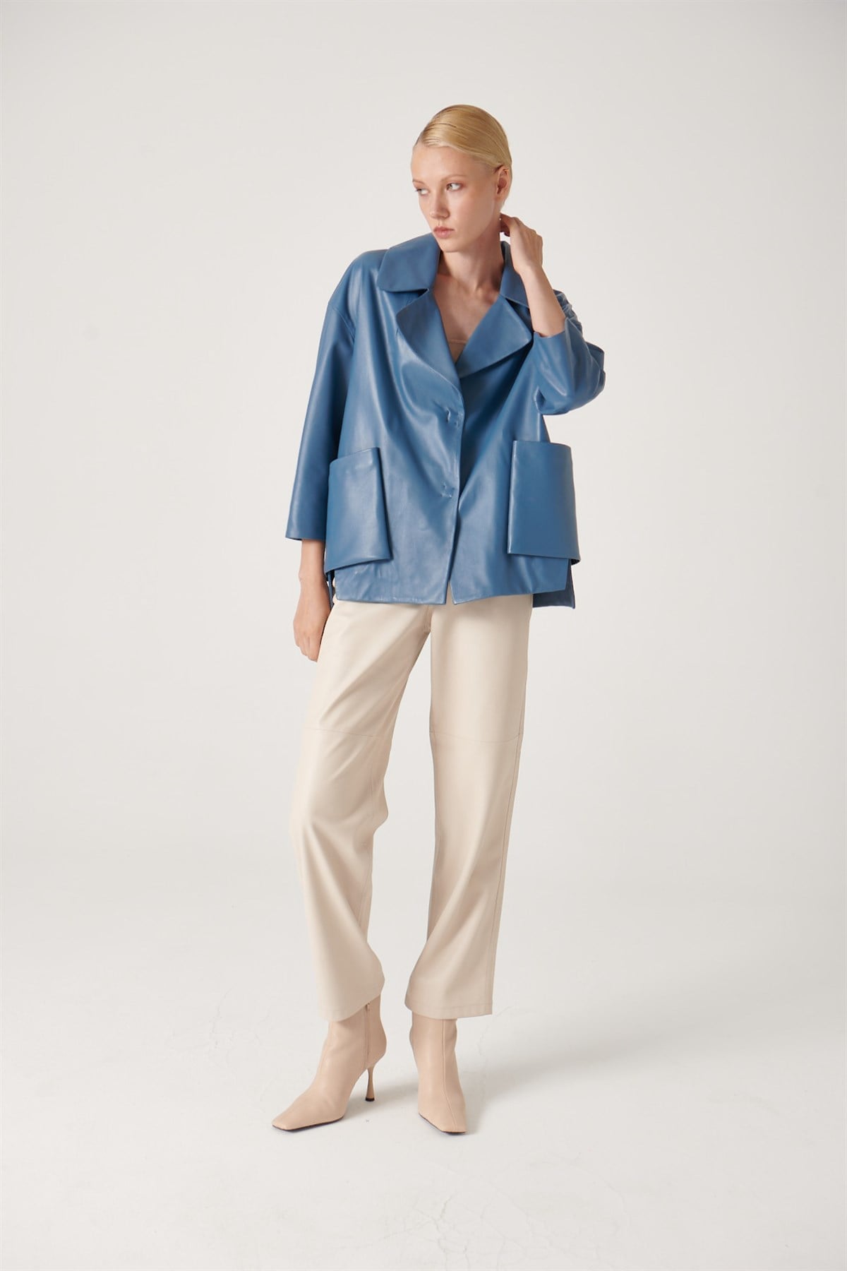 Nicoletta Torba Cepli Deri Ceket Blue IceNicoletta Torba Cepli Deri Ceket Blue Ice