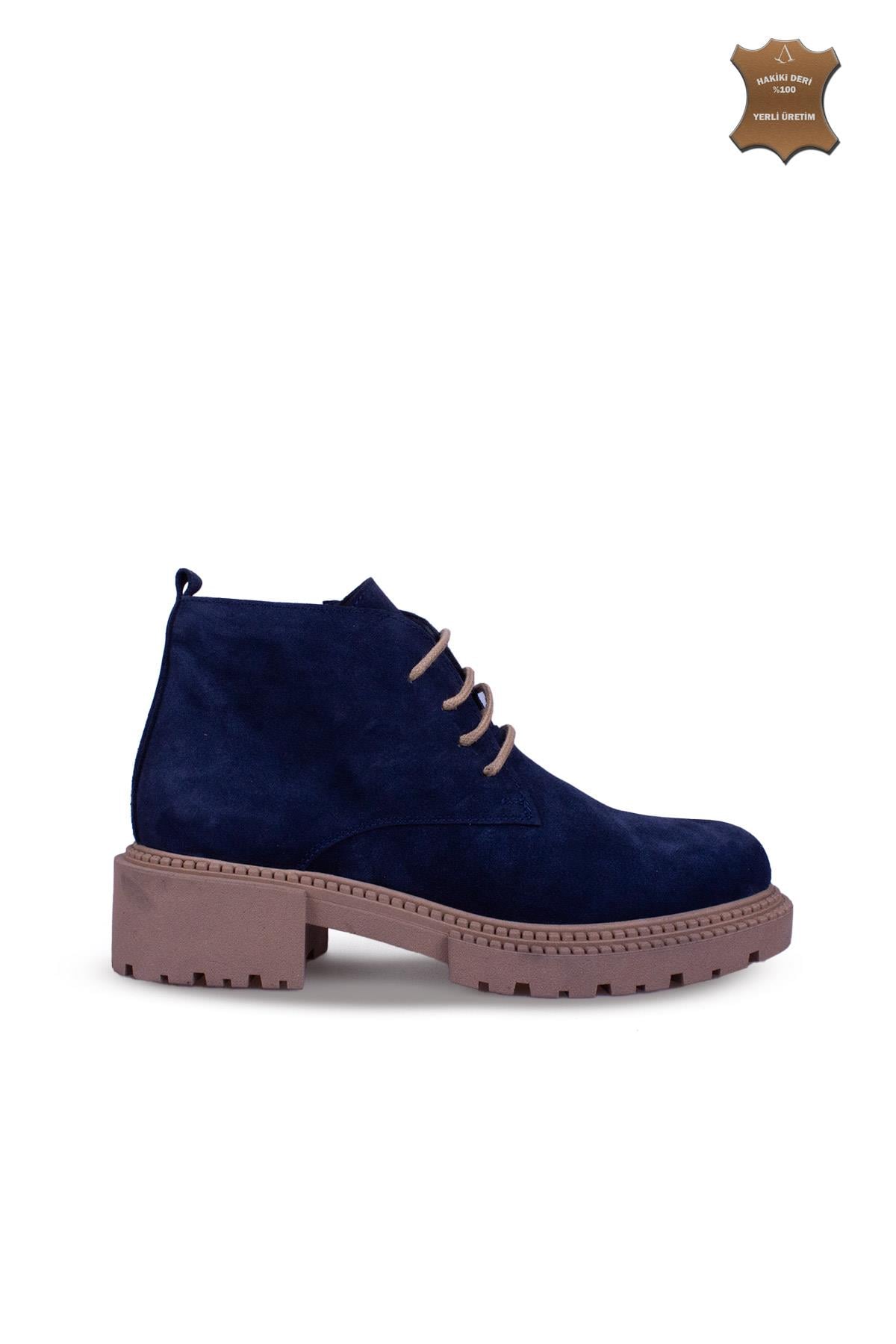 7AdımdaAşk Hakiki Deri Kadın Bot  - 051K25K1141