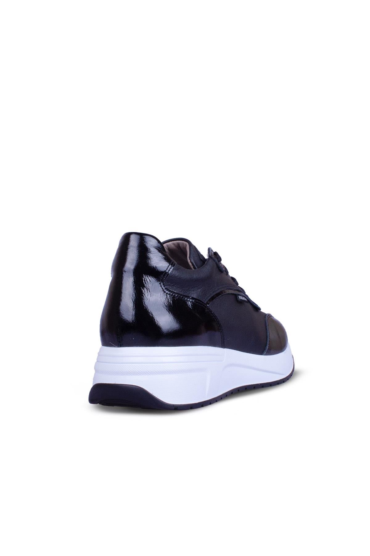 Kadın Sneaker Hakiki Deri Ayakkabı 120Y25K13202