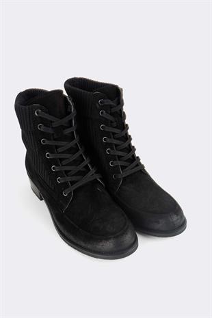 7AdımdaAşk Hakiki Deri Kadın Bot 002K22K1526