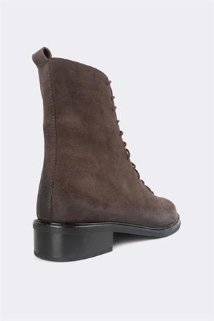 7AdımdaAşk Hakiki Deri Kadın Bot 002K22K1525