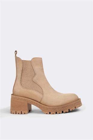 7AdımdaAşk Hakiki Deri Kadın Bot  - 051K24K1129