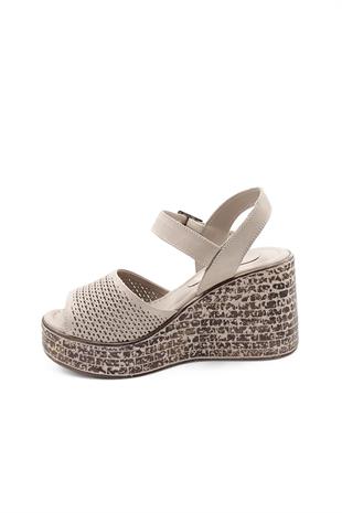 Kadın Dolgu Topuk Hakiki Deri Sandalet Ayakkabı 108Y24K12400