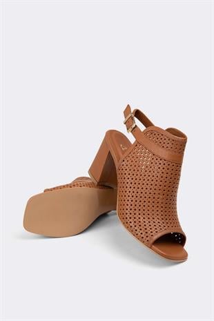 Kadın Günlük Hakiki Deri Topuklu Sandalet 084Y23K11301